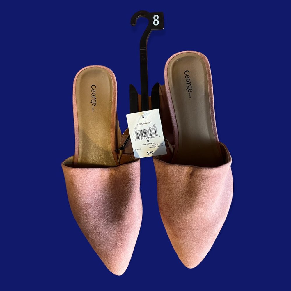 🎸 NWT George Pink Pointed Flats 🎸